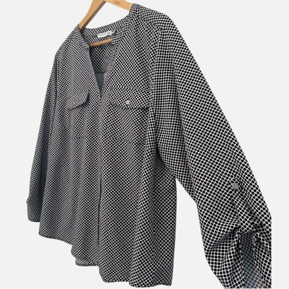 Women's 2X Black White Pattern Work Casual Button Roll Tab PLUS Soft Blouse - Picture 2 of 4